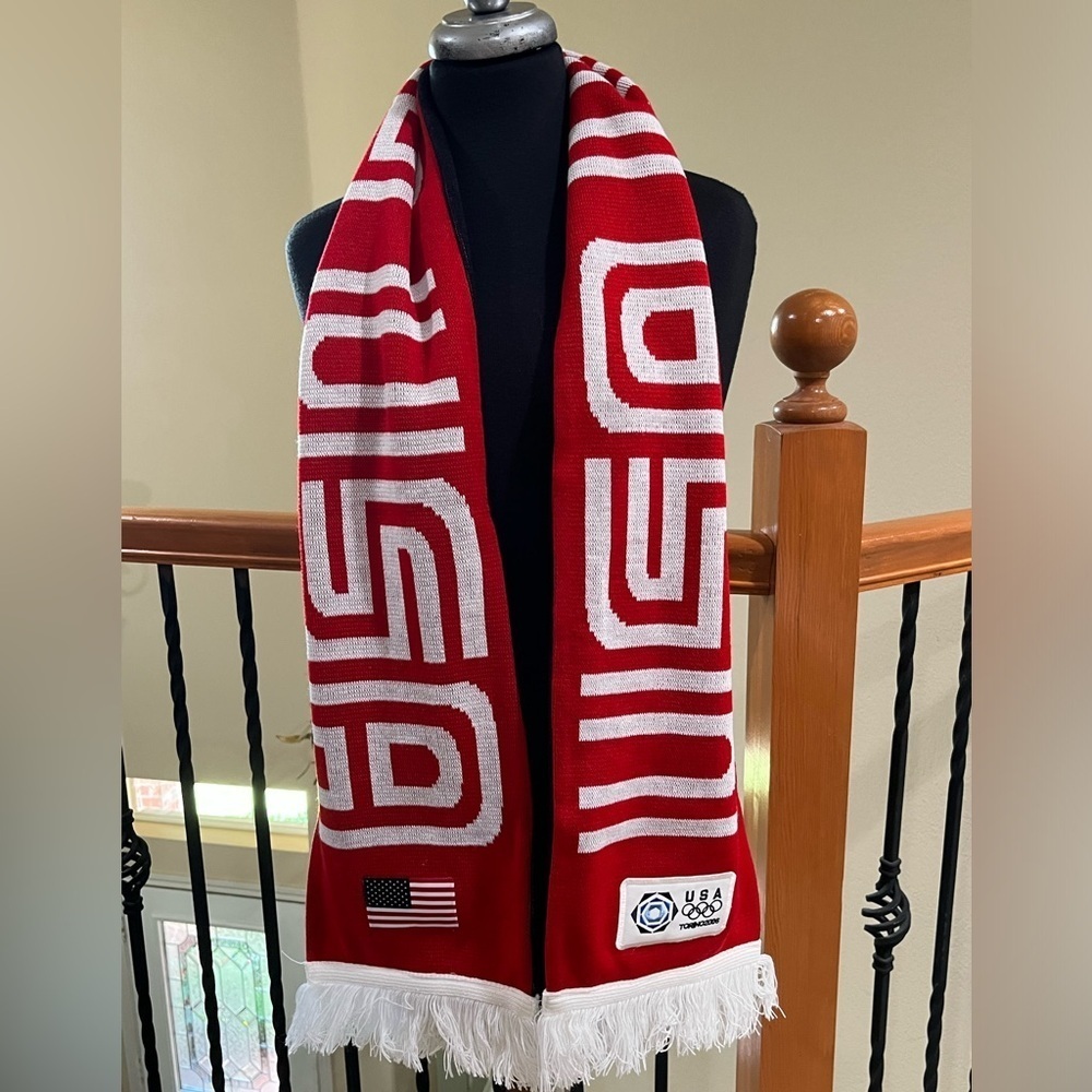ROOTS TORINO Red 2006 USA Olympic GAMES Logo Scarf Y2K